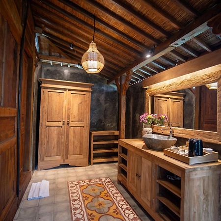 Madani Antique Villas by EPS Ubud Exterior foto