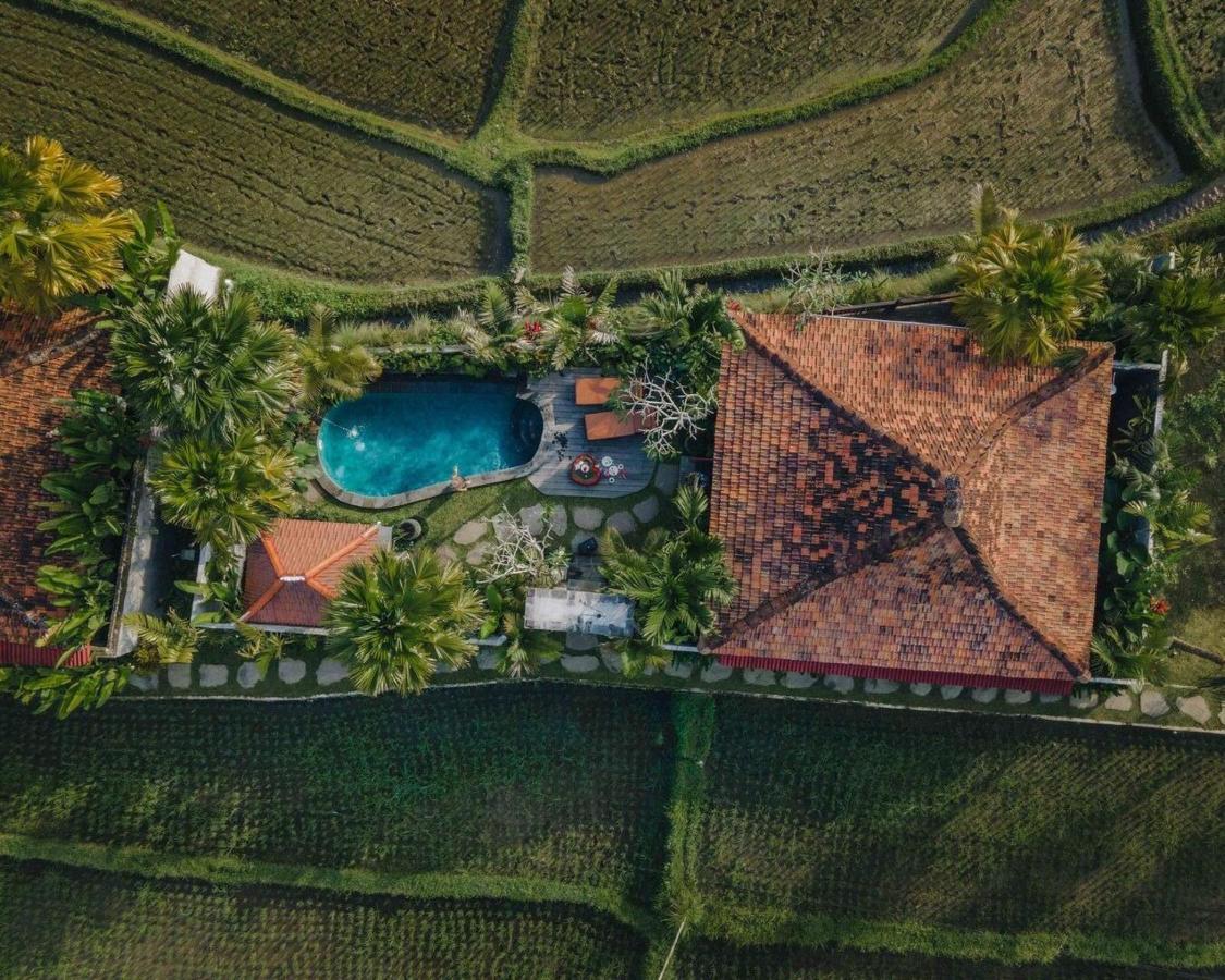 Madani Antique Villas by EPS Ubud Exterior foto