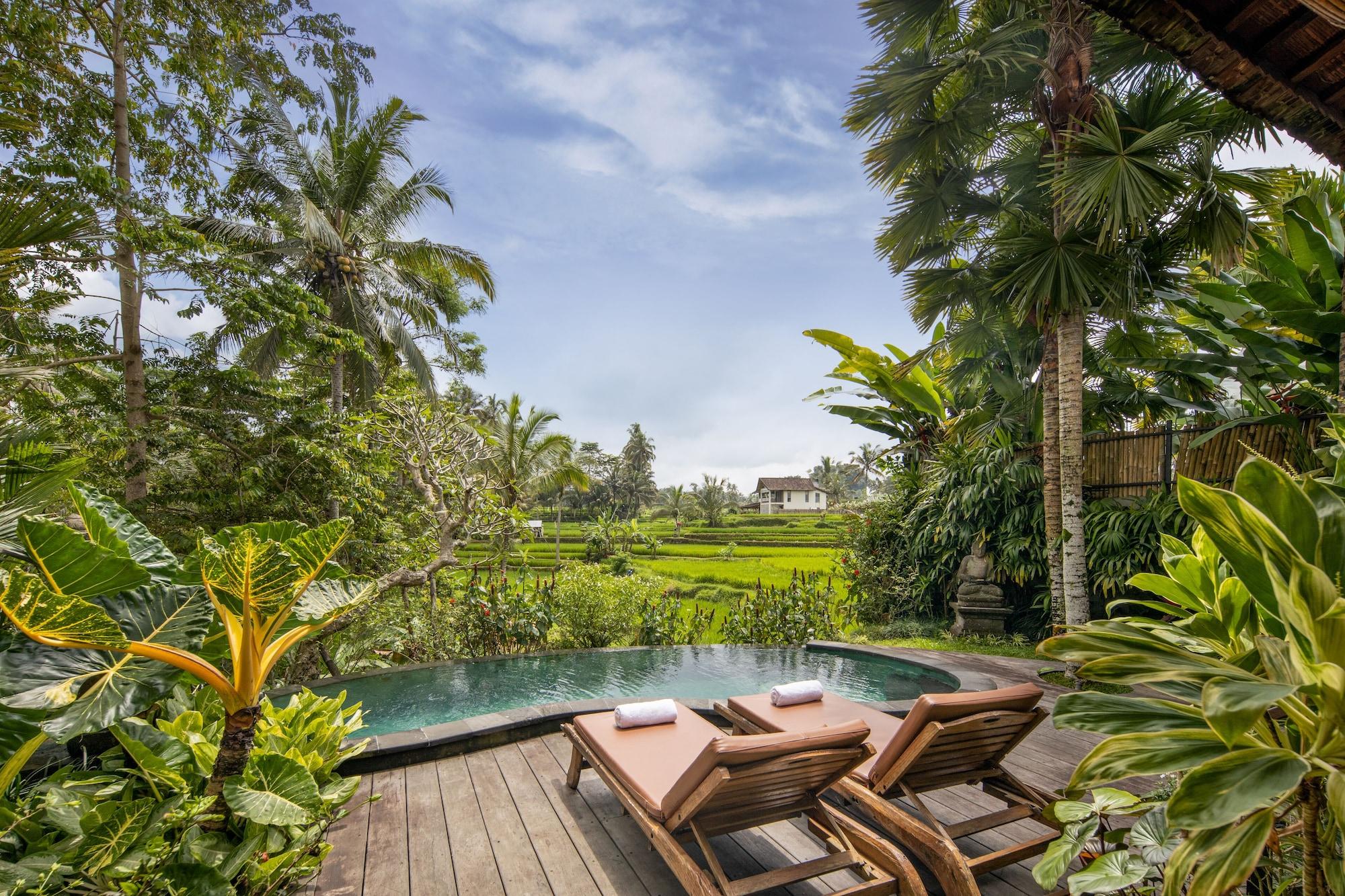Madani Antique Villas by EPS Ubud Exterior foto