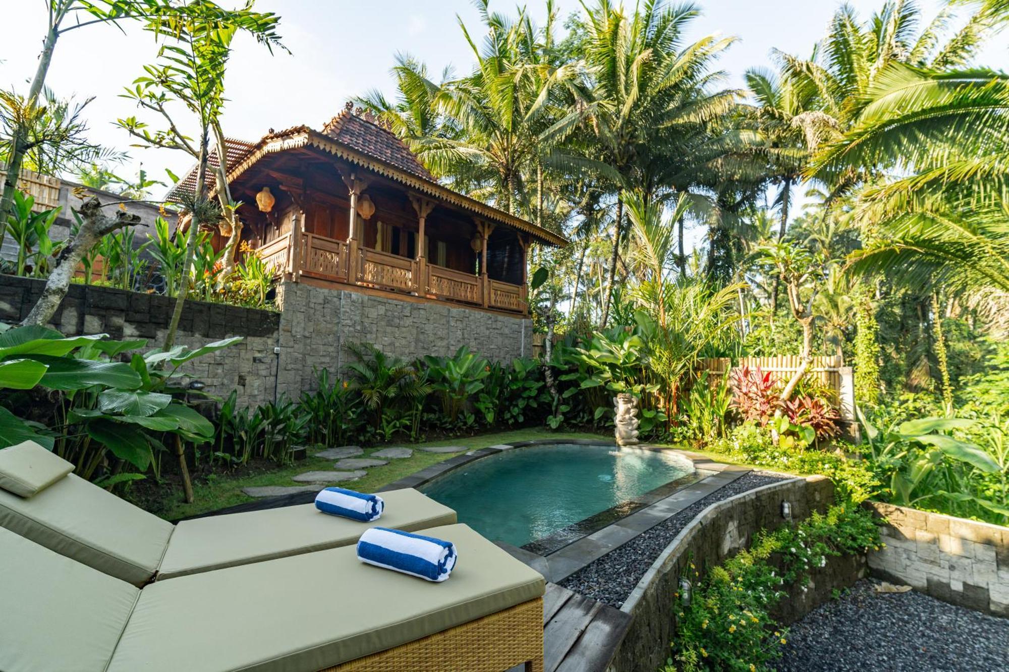 Madani Antique Villas by EPS Ubud Exterior foto