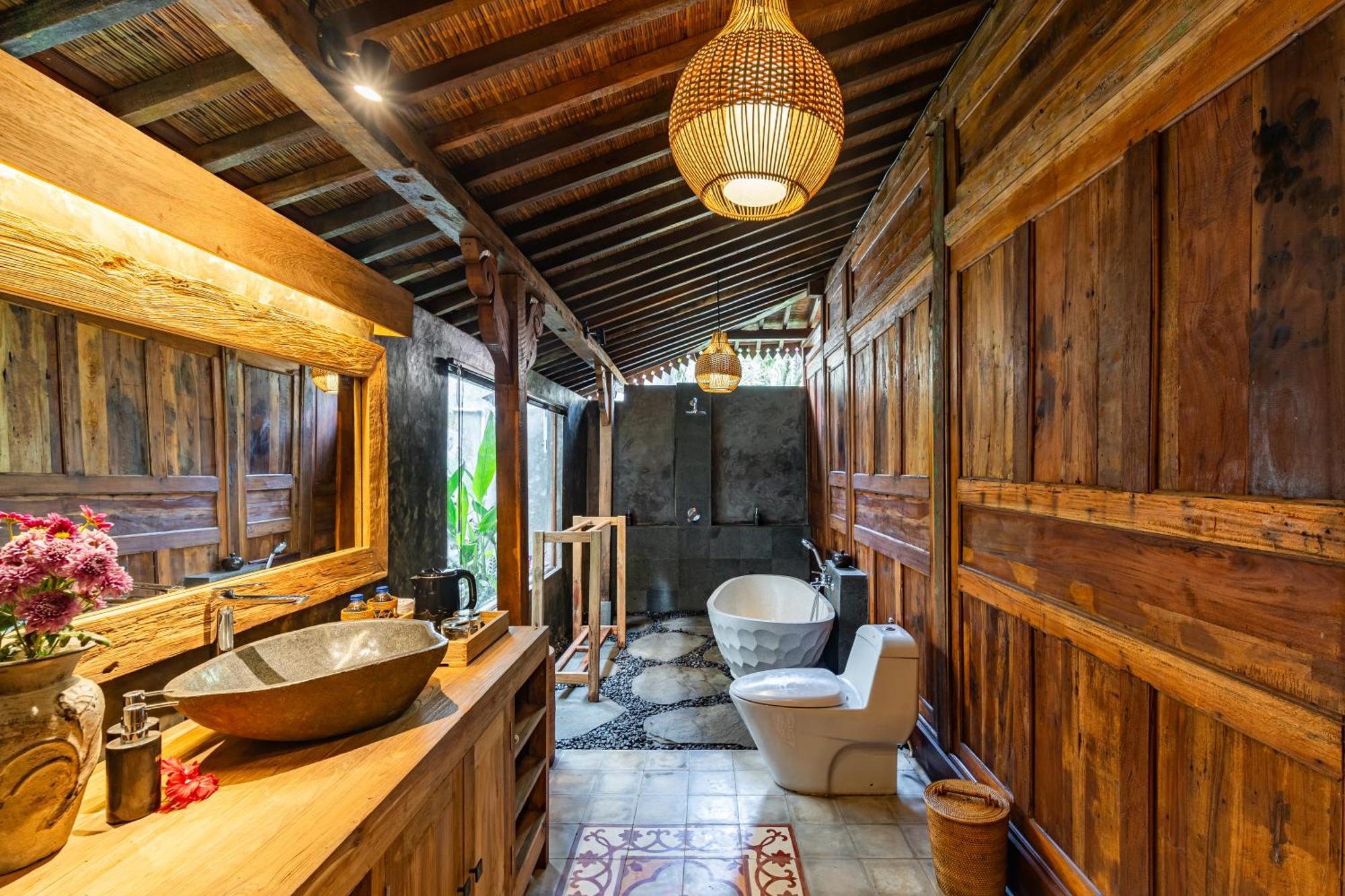Madani Antique Villas by EPS Ubud Exterior foto