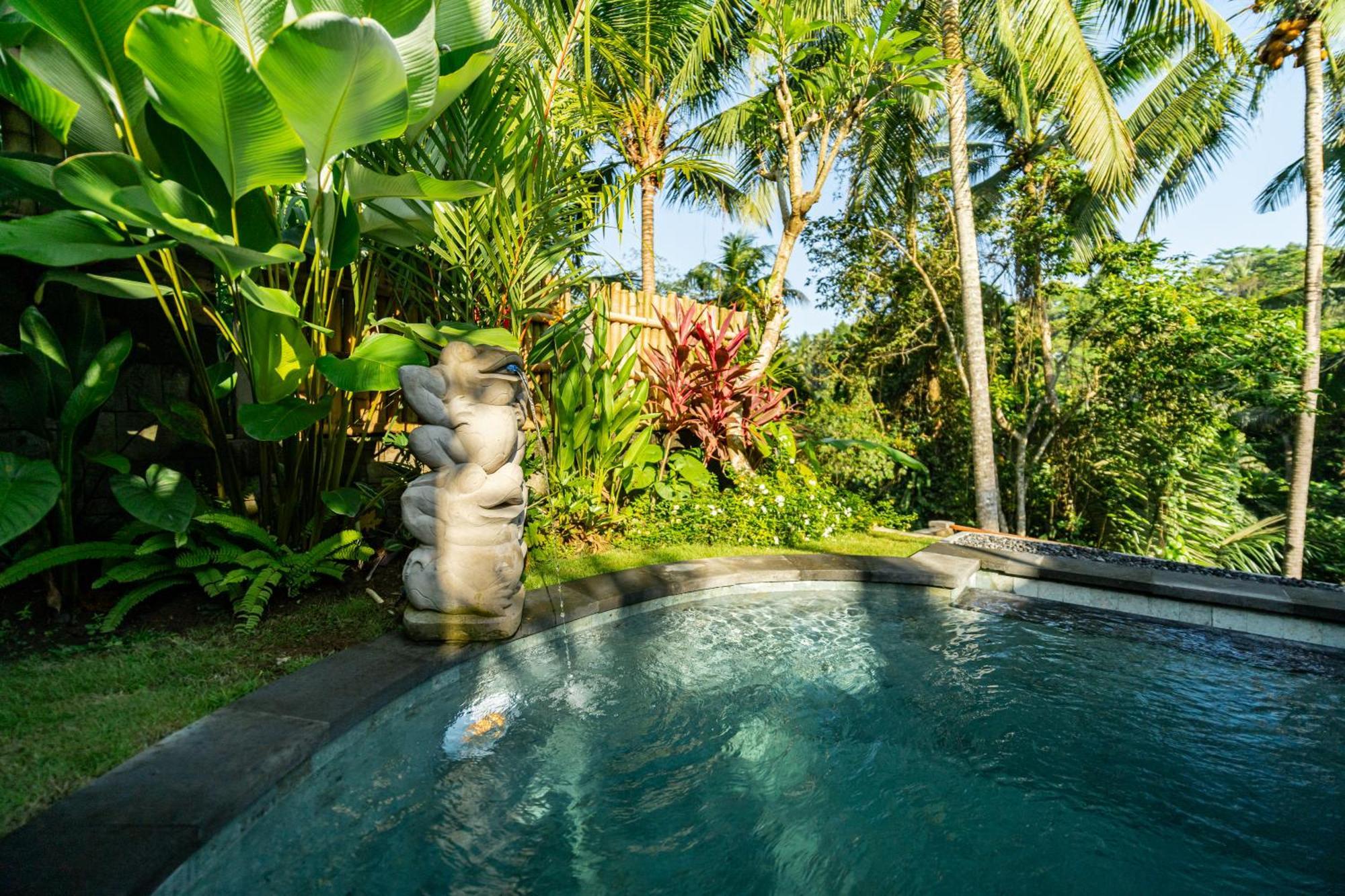 Madani Antique Villas by EPS Ubud Exterior foto