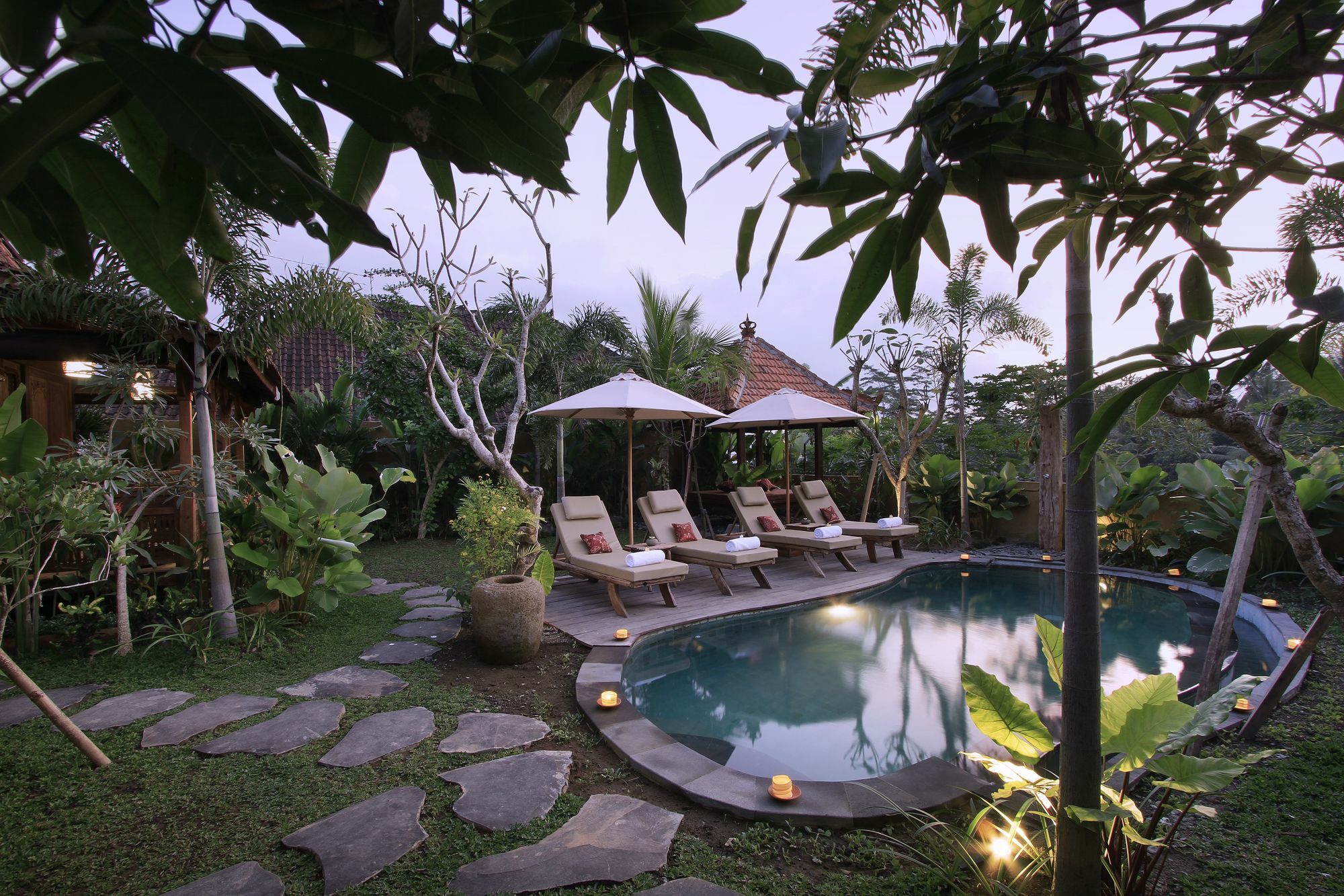 Madani Antique Villas by EPS Ubud Exterior foto